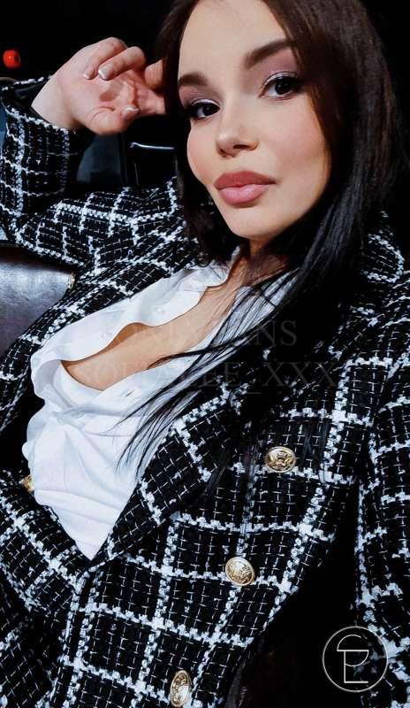 sofialee_xxx_free image #0