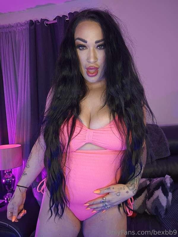 Lets fuck dm me 