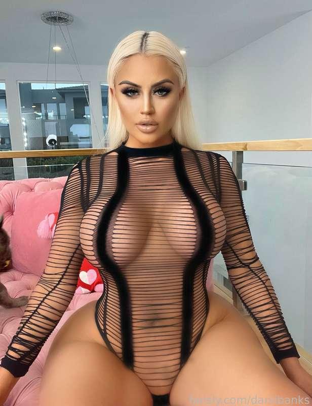 It’s MOANDAY baby 🥵 I want you to watch this POV video and imagine your face buried in my ass… bonus pussy pic for your Monday blues too 😘 

#daniibanks #fyp #blonde #bigtits #tits #titties #nude #BG #GG #booty #ass #amouranth #redhead #egirl #boobs #anal #pee #feet #foot #heels #stockings #lingerie #booty #lips #biglips #blowjob 
