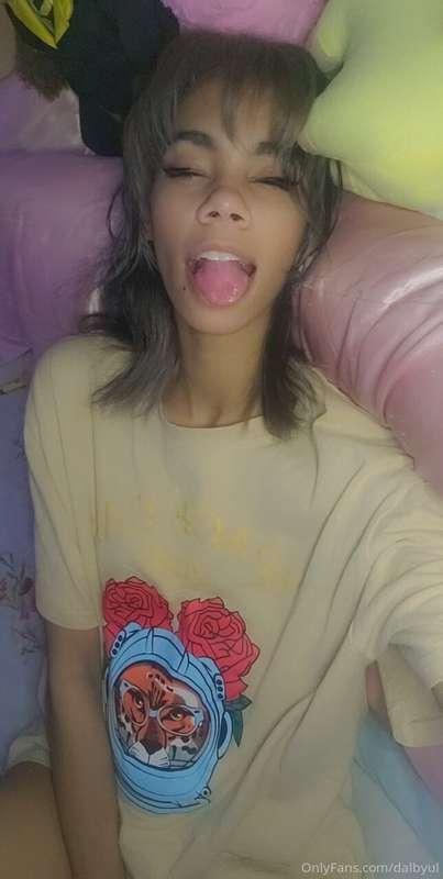 Thinking about dying my hair again lol what color should I d..