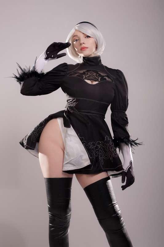 2b HQ
