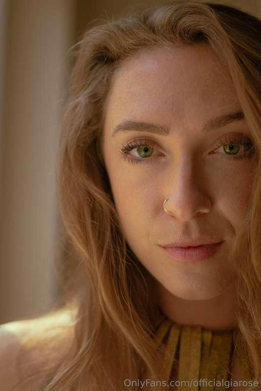 officialgiarose image #1