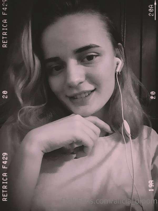 smile helps😁