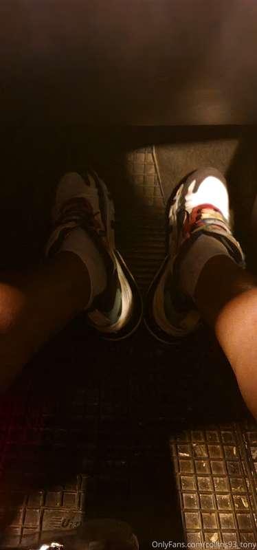 down on your knees and lick my sneakers !