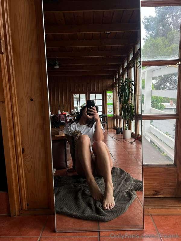 do you like my feet? 👀