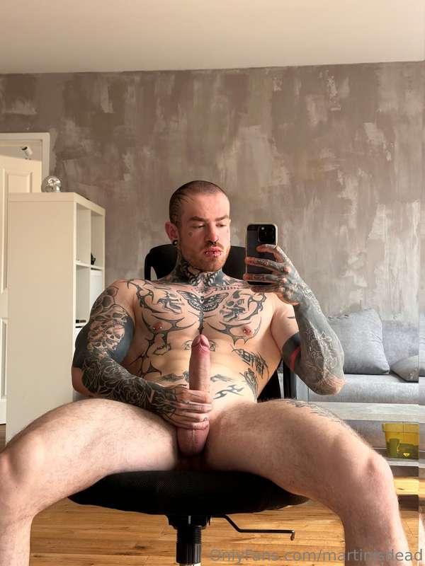 🖤