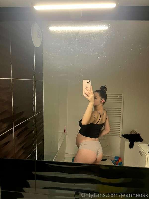 I feel so close to give birth 💗