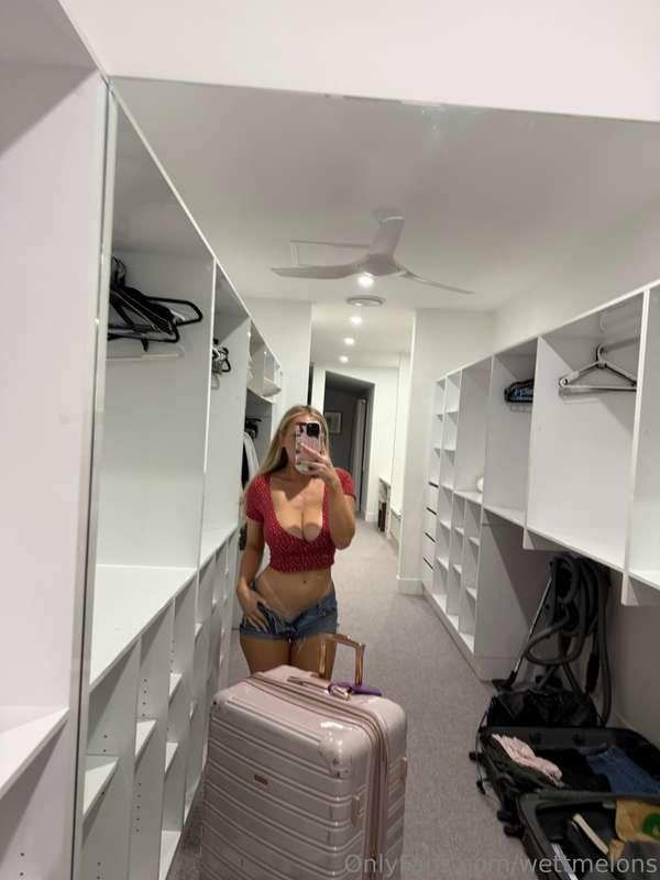 what do you think of my outfit for the day? 🥰