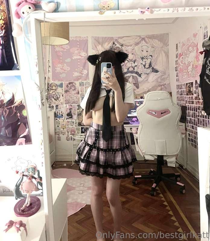 lewdcapy image #2