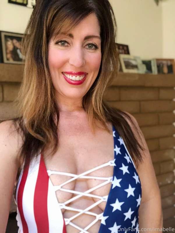 mrsbellecakes image #1