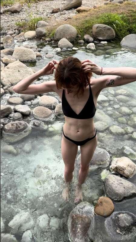 kittynippyhippie image #0