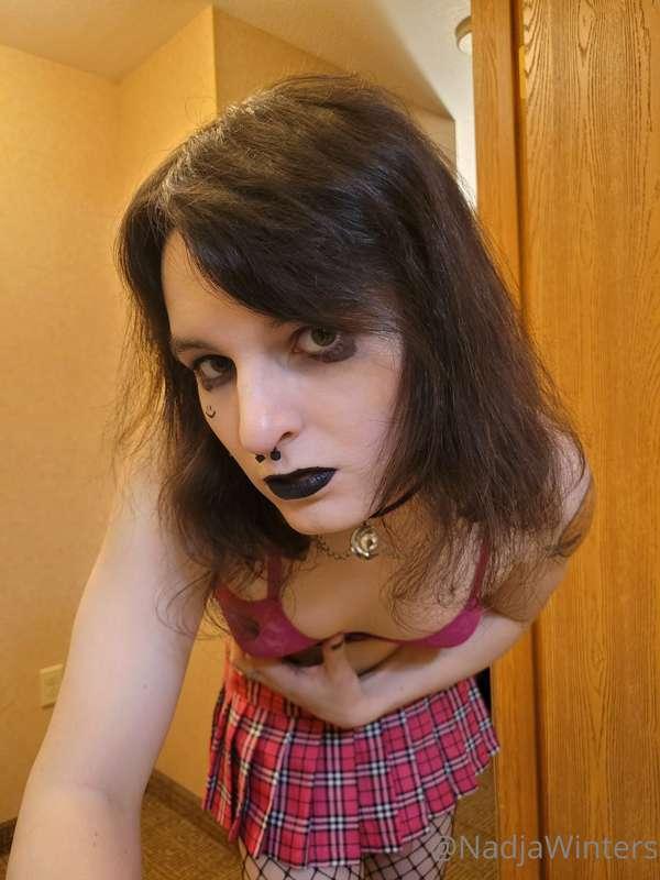 Slut wear extraordinaire. I kinda look like a sexy clown 😆🥰