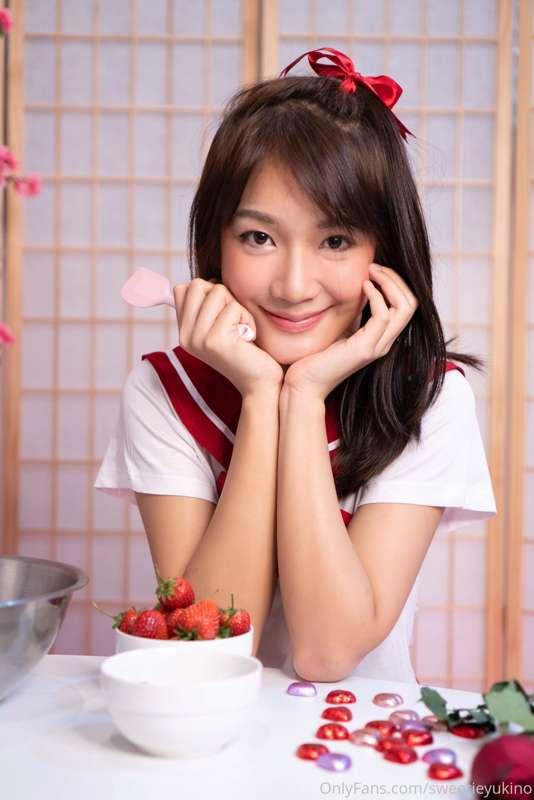 Happy Valentines Day from me to you (｡･ω･｡)ﾉ♡ come and lets ..