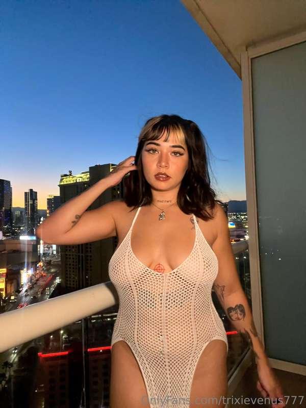 YOU’RE INVITED TO MY LIVESTREAM THIS FRIDAY 9/22 @ 7pm PST!!..
