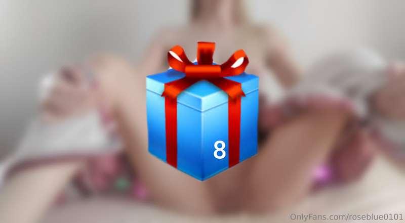 ***ADVENT CALENDAR*** December 8
Visit my VIP page for a fre..
