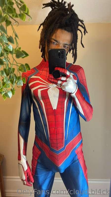 Miss being spidey so bad 🕸️🕸️