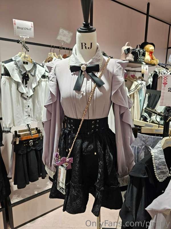 Omw to shibuya for some shopping today! If anyone would like..