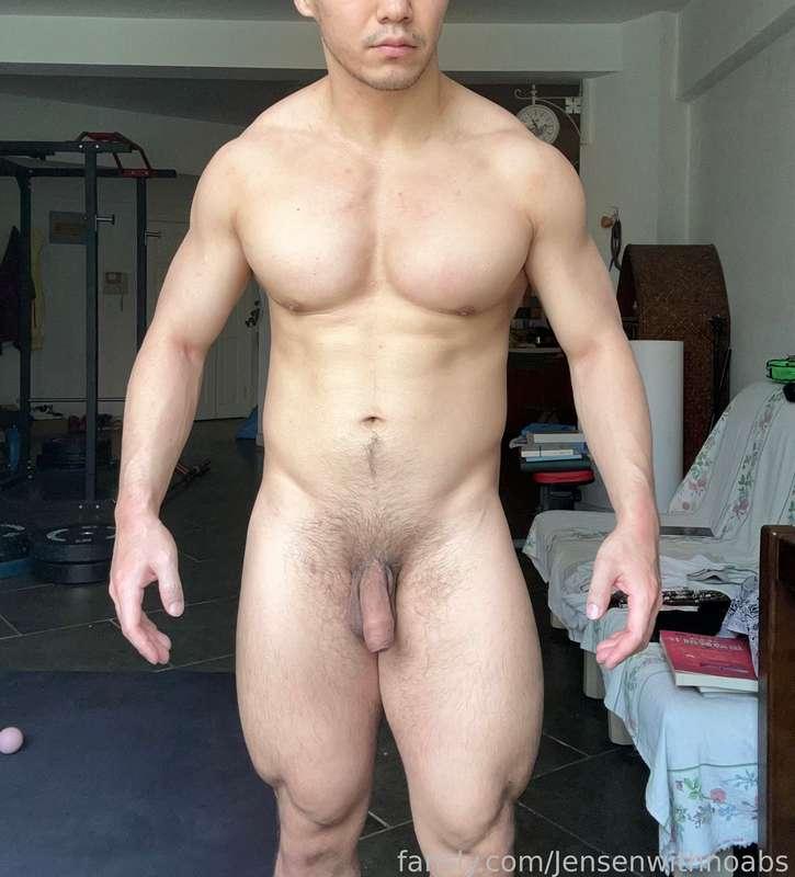 jensenwithnoabs image #1