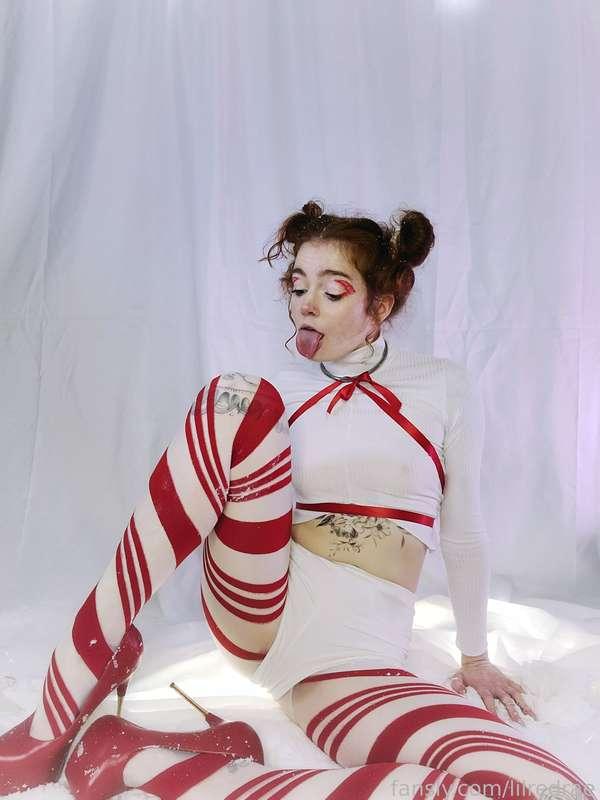 lilredrae image #11