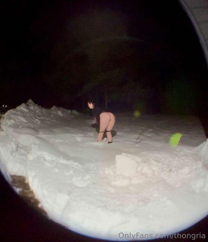 What the HECK Did My Trail Cam Just Catch?! (Is This Even Re..