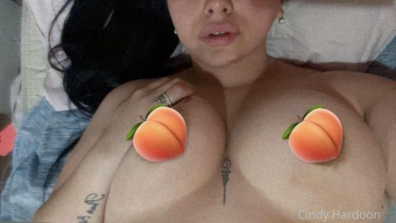 Quick sexting now only for 15$🔥🔥Sext for 20 mins with vids i..