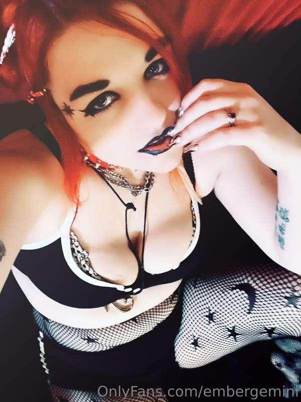 embergemini image #7