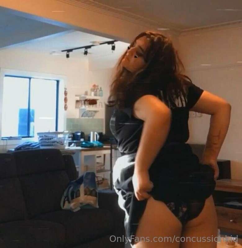 oops u caught me !! 😳