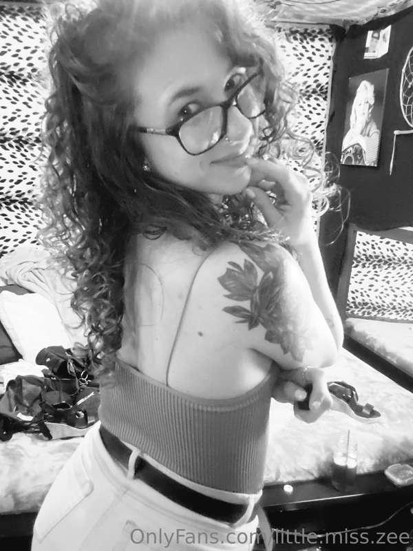 For those of you who tune in and watch me on myfreecams, I p..