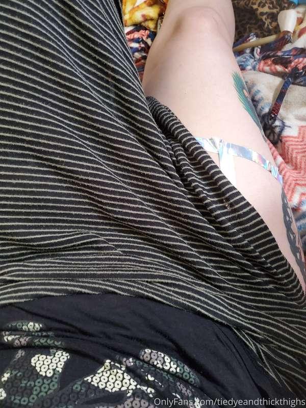 Wish my skirt was higher? Bet you'd wanna see more of this 🍑..