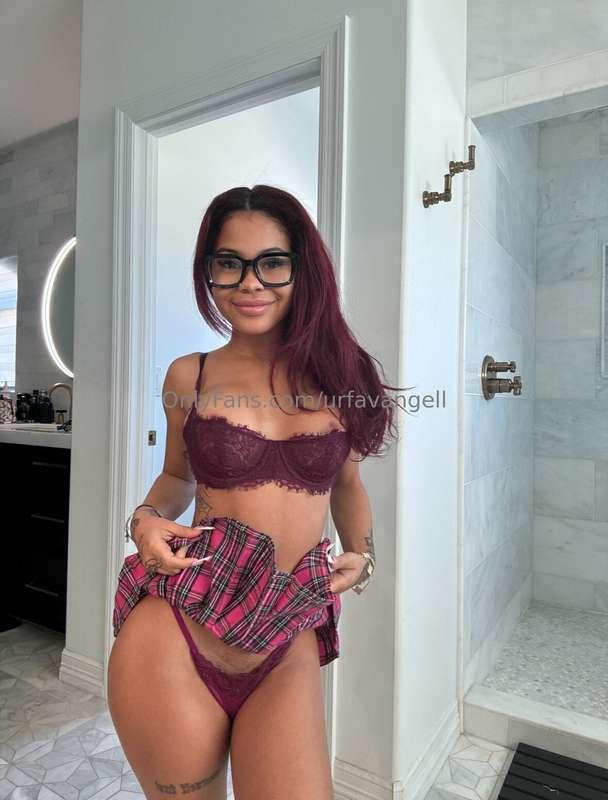 KEEP ME COMPANY 💦💦💖💕💕 SUNDAY LIVE STREAM @5pm et/ 2pm pt