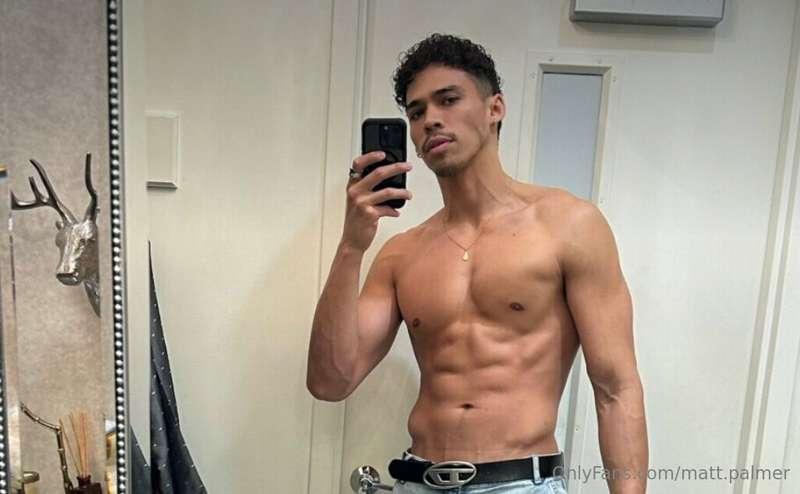 Mirror selfie 🔥😏

Subscribe to my PREMIUM ACCOUNT, @matt.pal..