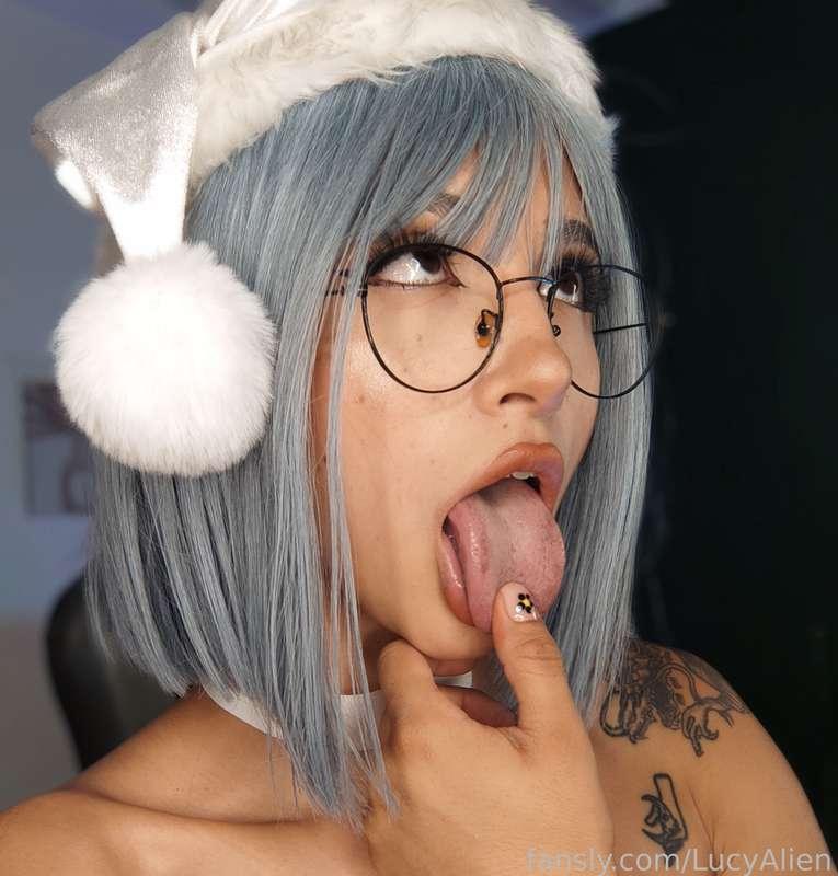 lucyalien image #2