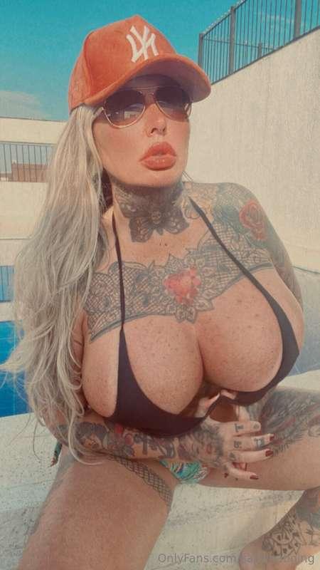 sabrinaboing image #1