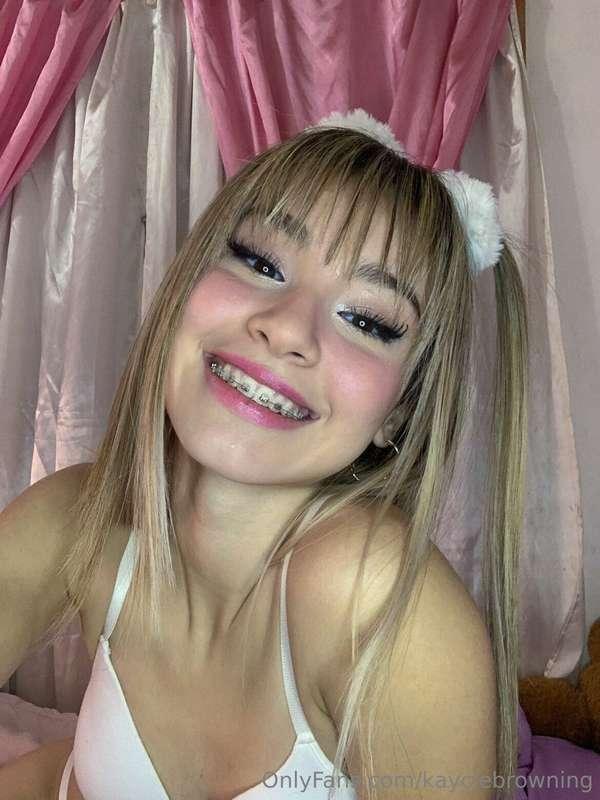 kayciebrowning main image