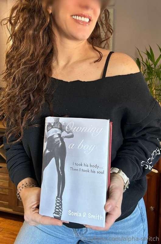 If you like my wicked blurbs, you will ❤️LOVE❤️ my first boo..
