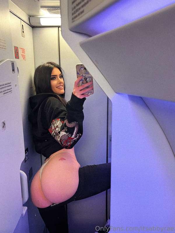 getting ready to move for the 5th time in 3 years 😩 at least..