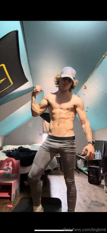 join me for my workout? 😏