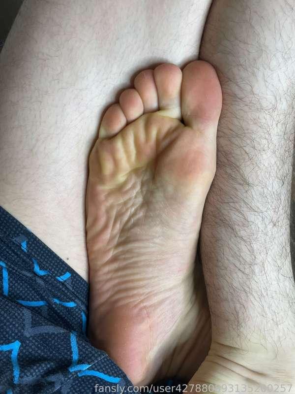 user427880893135200257 image #0
