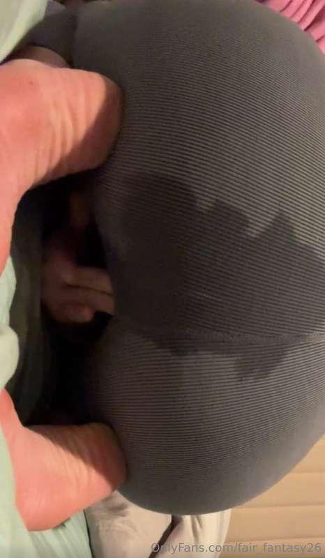 Have to change my sheets after making this video ;)Squirting..