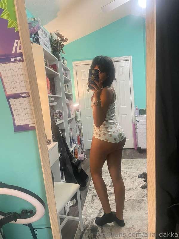 i have a surprise for the next couple of subs here! 🤫 https:..