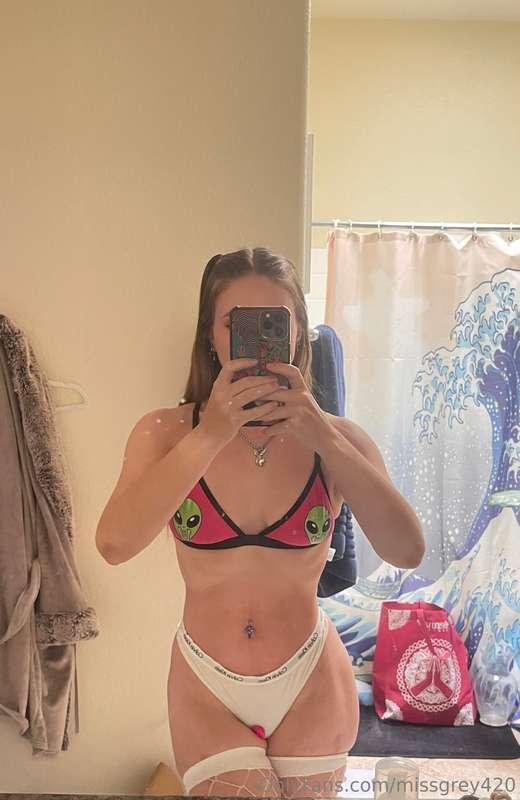 going live on camsoda for a bit! camsoda.com/marshmallow-pri..