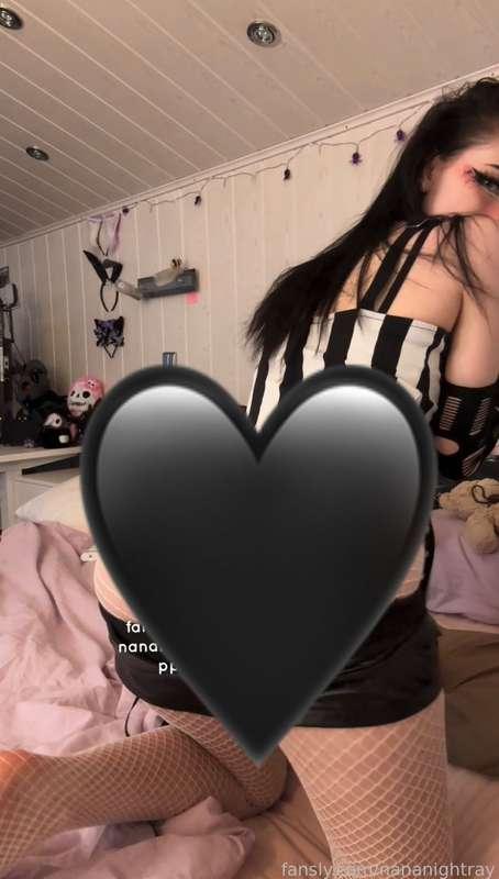 aaaaaand more clothes coming off... well 🙊
slowly undressing in a video and several pics showing you what's hiding underneath 😇

#gothgirl #egirl #altgirl #alternativewoman #smalltits #petite #butt #booty #ass #lewd #nsfw #thighs #fyp