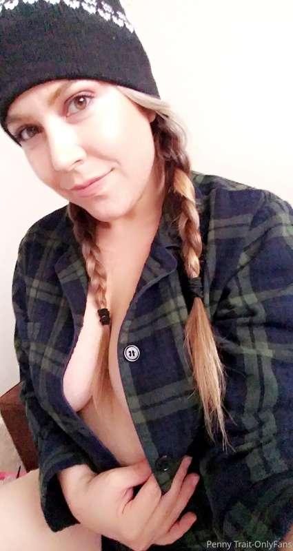 Hello my naughty friends. I hope you're having a lovely hump..