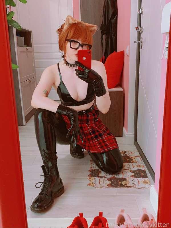 lilslvkitten image #5