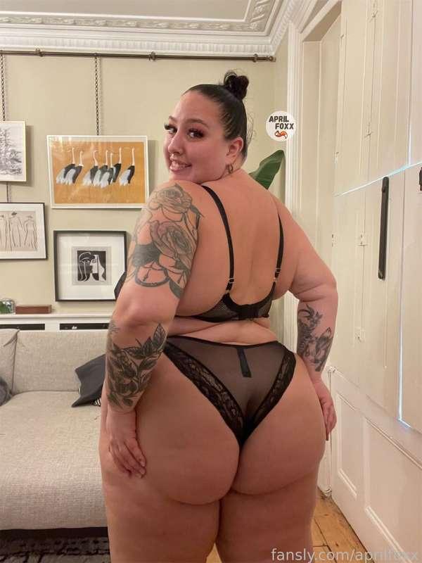 aprilfoxx image #0