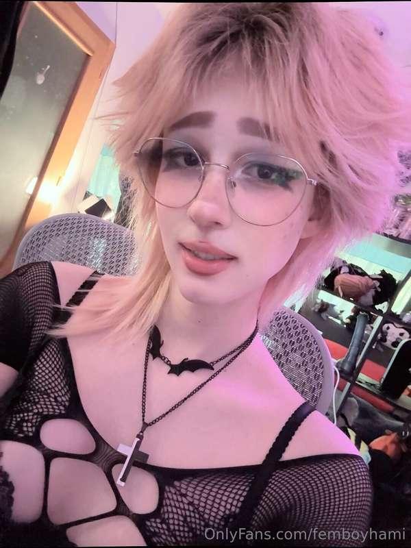 good morning lovelies <3 have some clips of me bouncing :3