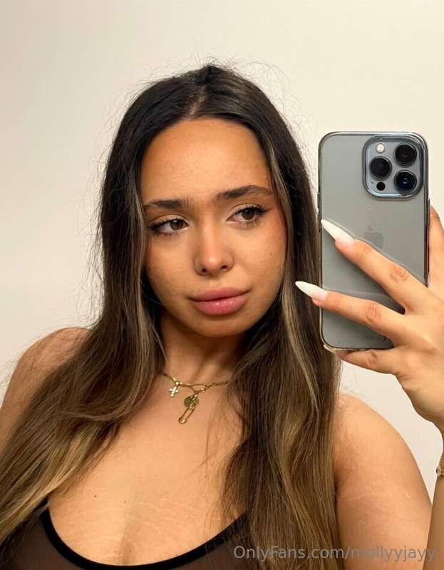 Wanna do me? 😈🥵