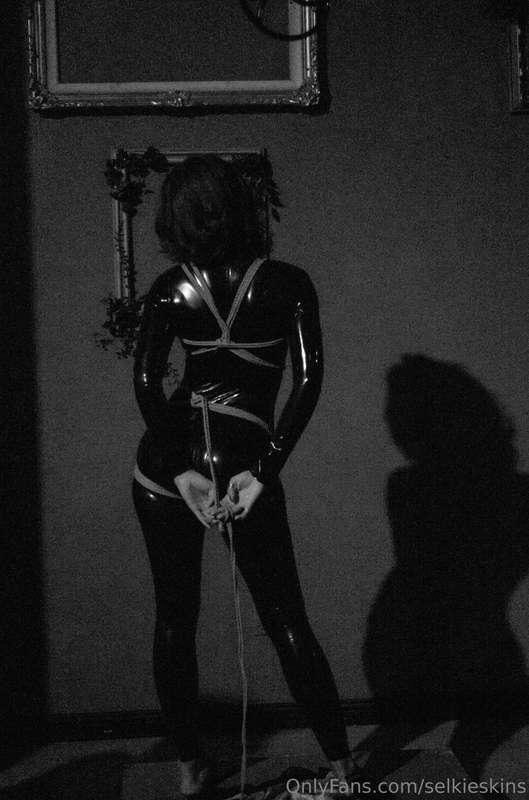 Here are some amazing shots of me and a first full body like..