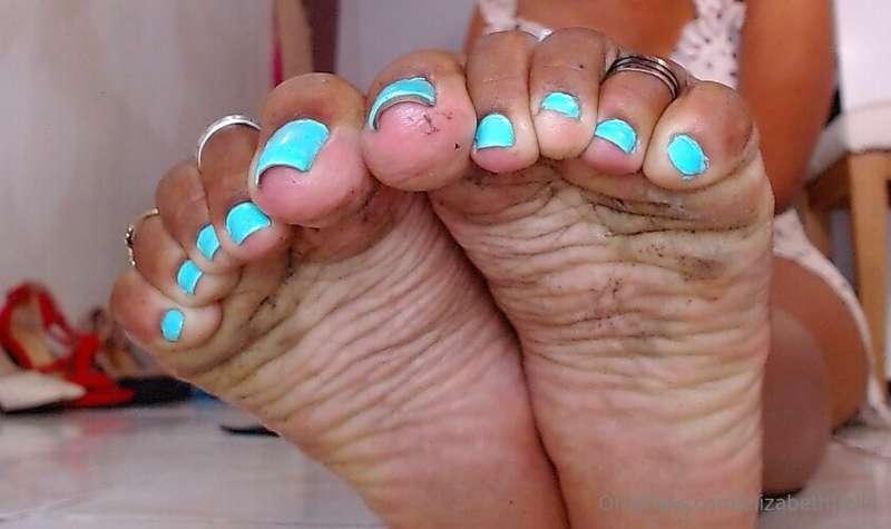 elizabethbella image #0