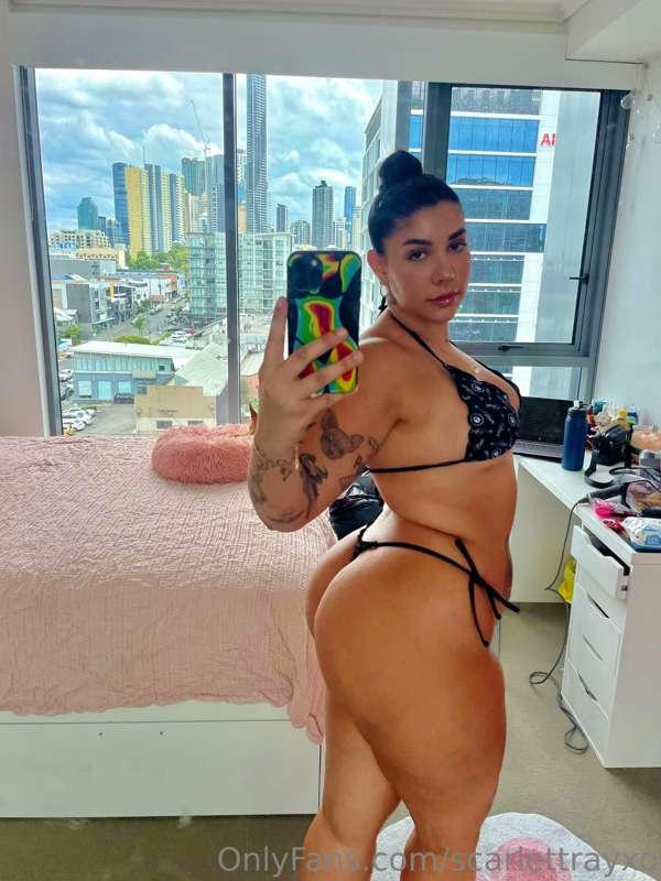 choose your favorite view 👅